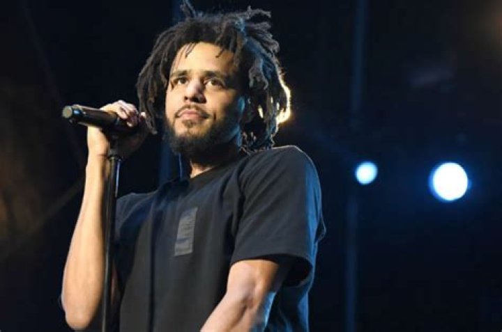 J Cole Height, Weight, Net Worth, Age, Birthday, Wikipedia, Who, Nationality, Biography