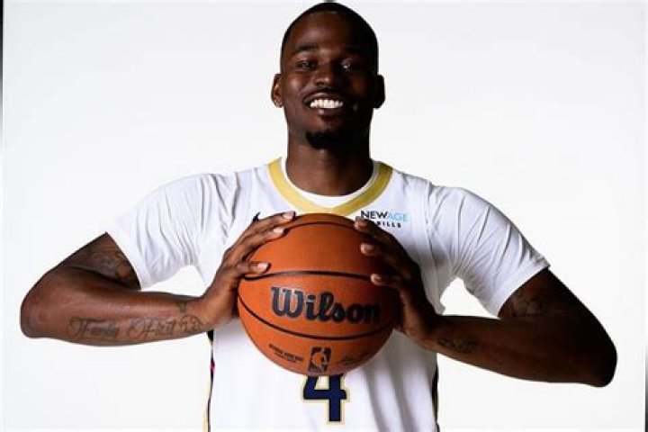 Javonte Williams Age, Height, Weight, College, Number, Contract, Salary