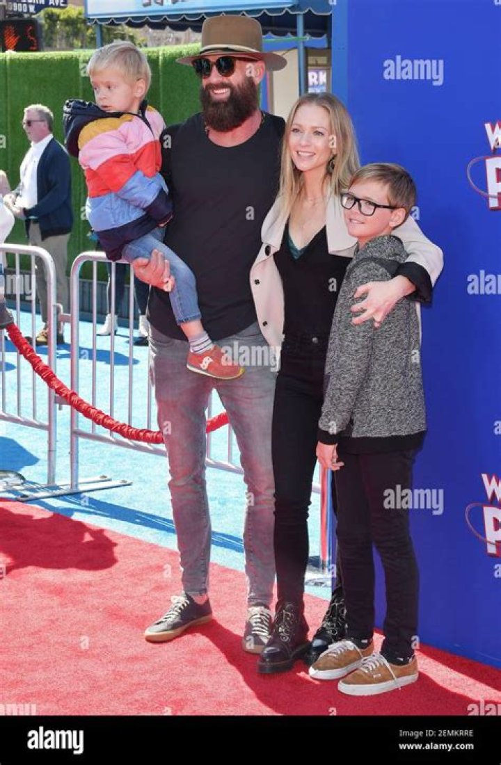 Mekhai Allan Andersen Bio, Wiki, Age, Net Worth, A J Cook, Criminal Minds