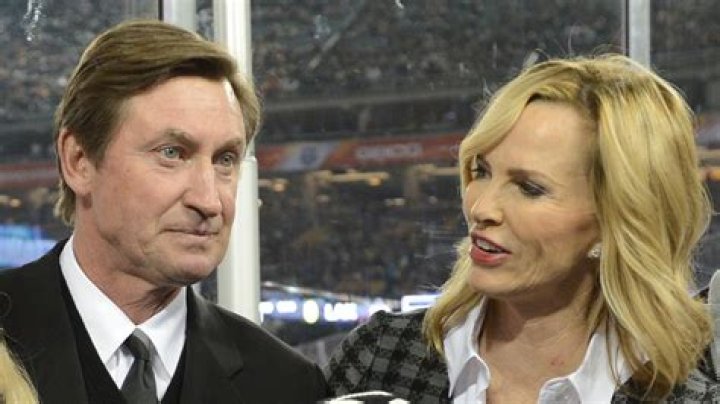 Photos: Has Wayne Gretzky & His Wife Janet Jones Had Plastic Surgery? Rumors Explored