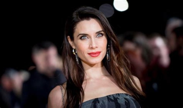 Pilar Rubio Fernandez Age, Wiki, Biography, Body Measurement, Parents, Family, Salary, Net worth