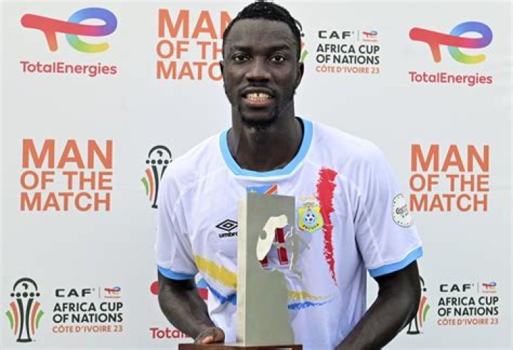 Silas Katompa Mvumpa- Wiki, Age, Girlfriend, Ethnicity, Net Worth, Height, Career