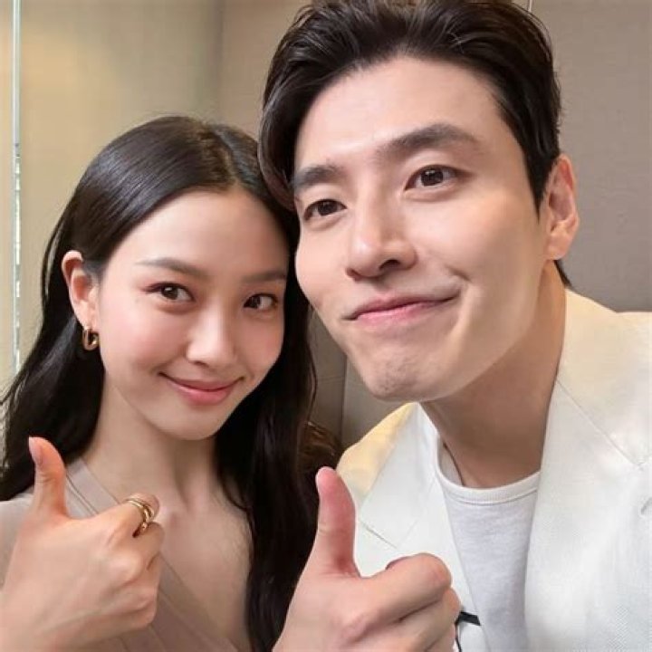 Song Hye-Kyo Boyfriend: Who Is She Dating Now? Kids And Relationship Timeline With Song Joong-ki